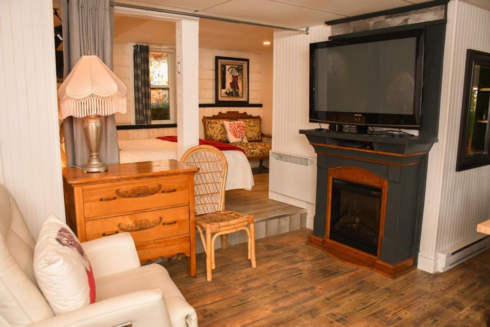 Gite Grand Moment Bed & Breakfast *